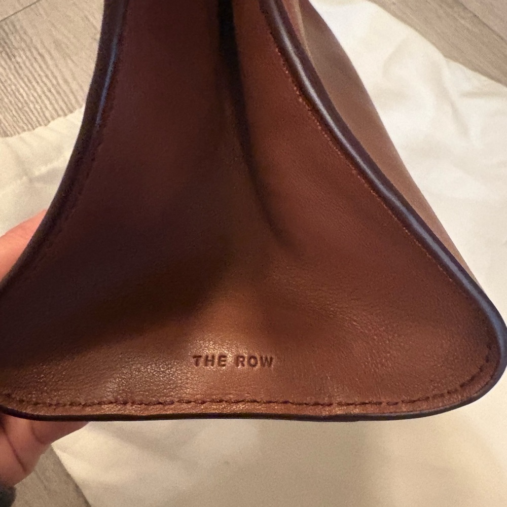 NWT The Row Peggy bag in color New Burgundy - Picture 9 of 10